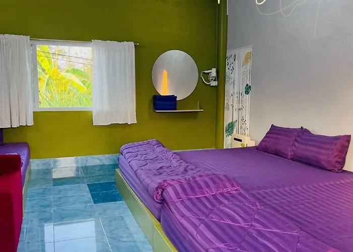 บ้านพัก Suan Nopparat *