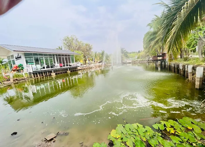บ้านพัก Suan Nopparat สวนผึ้ง